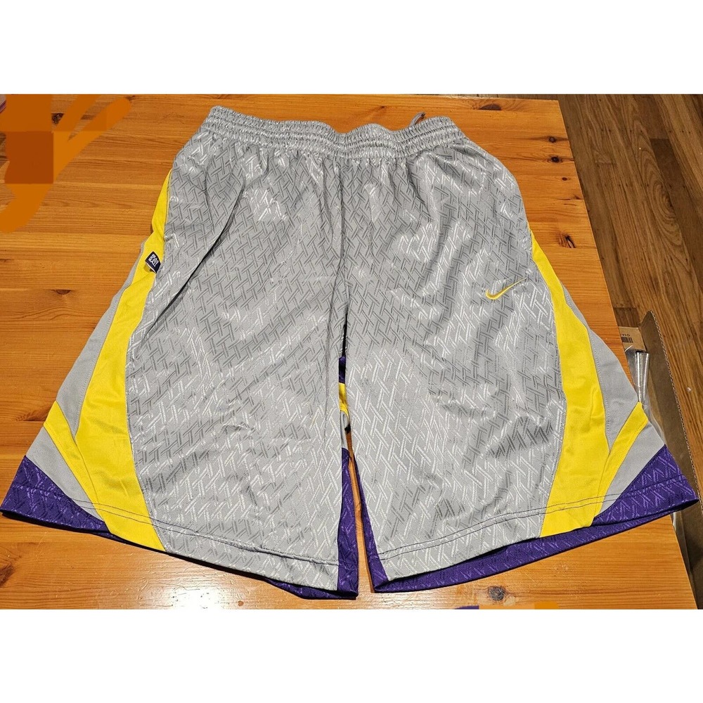 Nike Gray/Purple Athletic Basketball Shorts Men’s Size M - LA Lakers